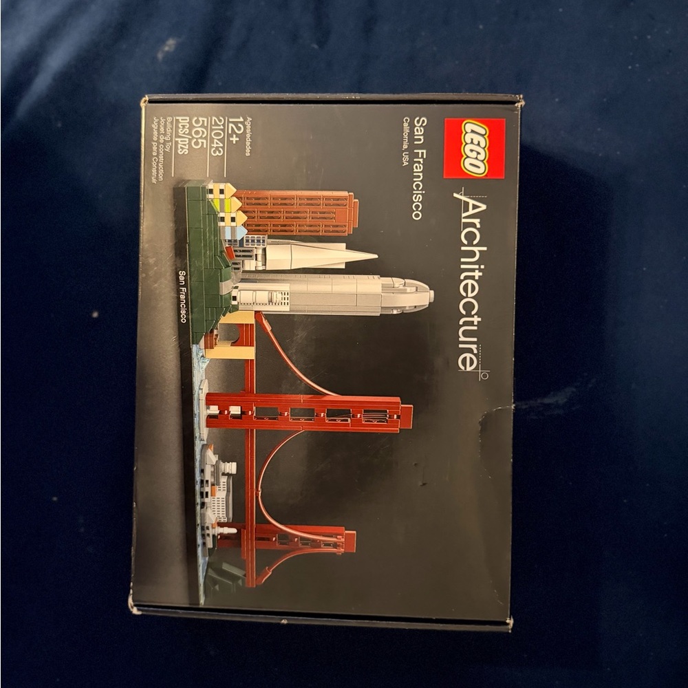 LEGO San Francisco Architecture Box - Black and White